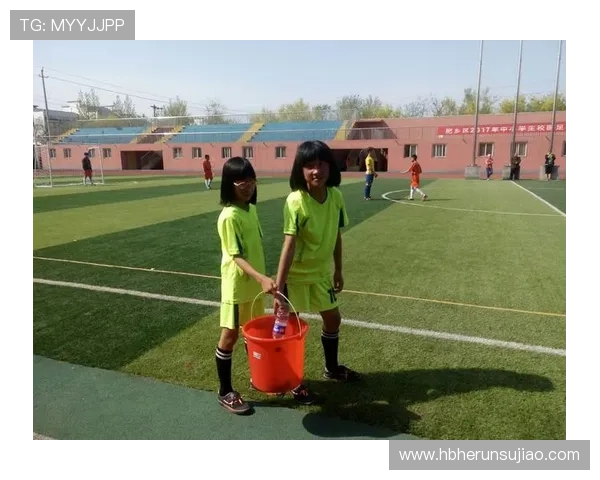 扬州队勇创佳绩奋勇拼搏展现新时代中国足球城市风采 扬州队勇创佳绩奋勇拼搏展现新时代中国足球城市风采