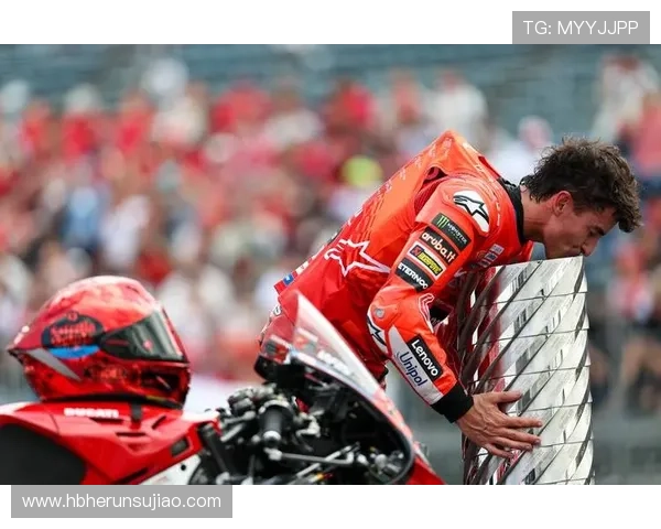 MotoGP赛季最新战况:顶级车手争夺激烈 新技术革新助力赛道表现提升 MotoGP赛季最新战况:顶级车手争夺激烈 新技术革新助力赛道表现提升
