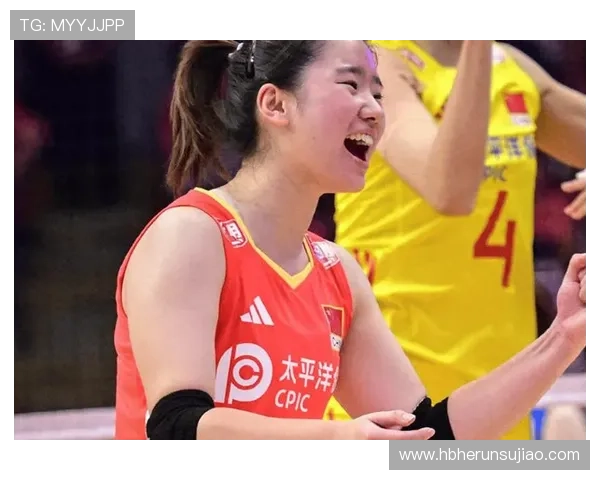 中国女排连克强敌再创佳绩展现顽强拼搏精神点燃全民体育热情