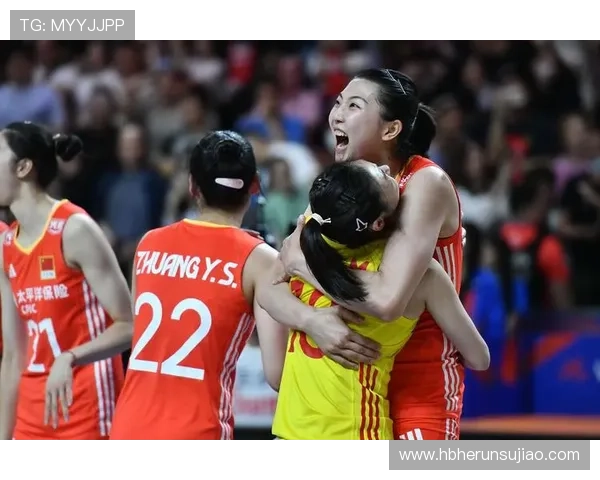 中国女排迎战世界强队 展现顽强拼搏精神 力争国际大赛再创辉煌 中国女排迎战世界强队 展现顽强拼搏精神 力争国际大赛再创辉煌