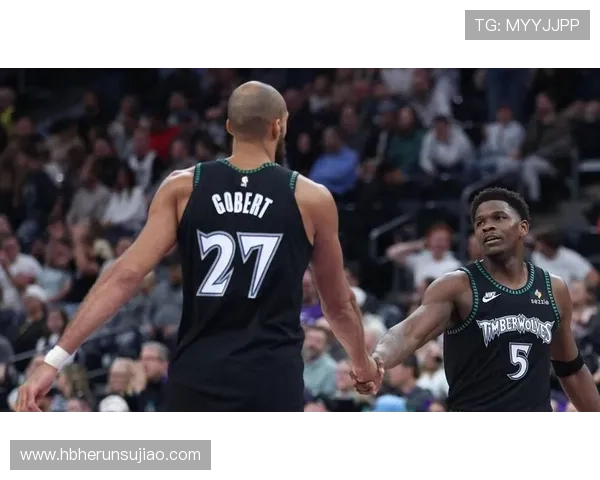 太阳险胜森林狼终结连胜 多队盯上理查兹交易可能临近