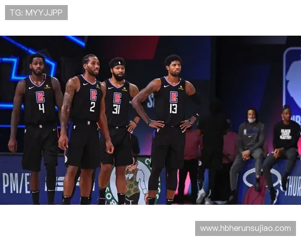 快船队近期交易动态分析与未来赛季阵容展望 快船队近期交易动态分析与未来赛季阵容展望